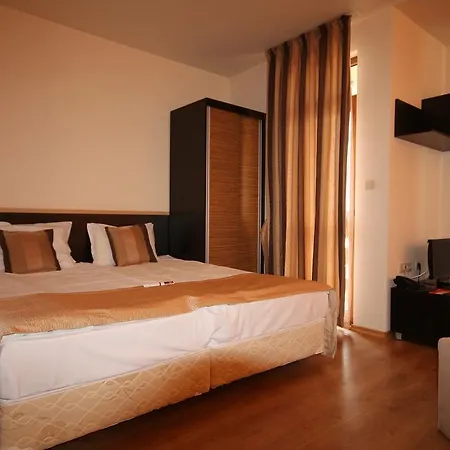Wood & Apartment Bansko