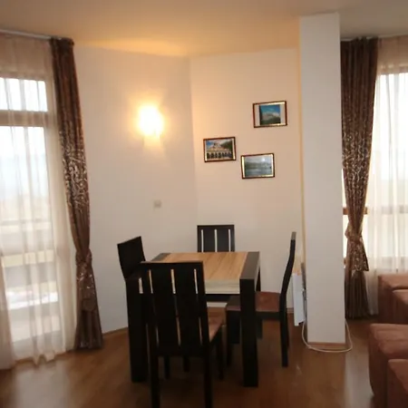 Apartment Wood & *