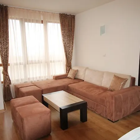 Wood & Apartment Bansko